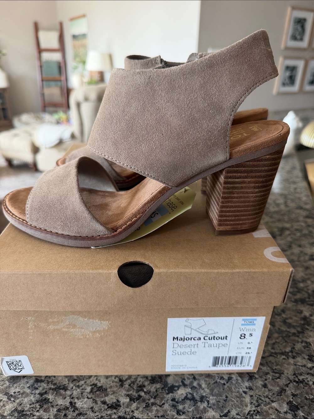 NIB Tom’s Majorca Cutout Heeled Sandal in Desert Taupe Suede - Picture 3 of 6